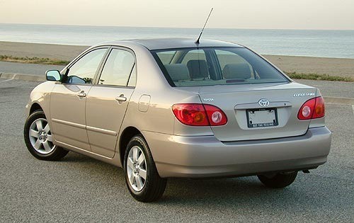 Фонарь задний левый (внешний+внутренний), задний бампер Toyota Corolla E120 2004 г.  1.8 л бензин Киев