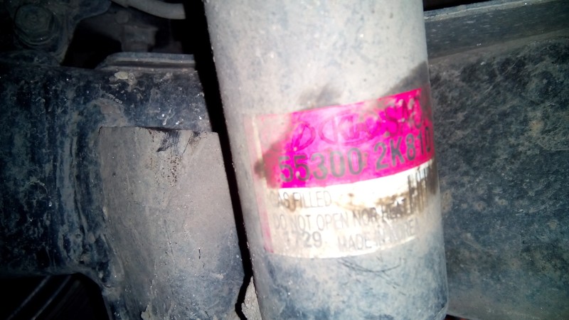 Амортизатор задній Kia Soul  2011 1.6 Бензин 