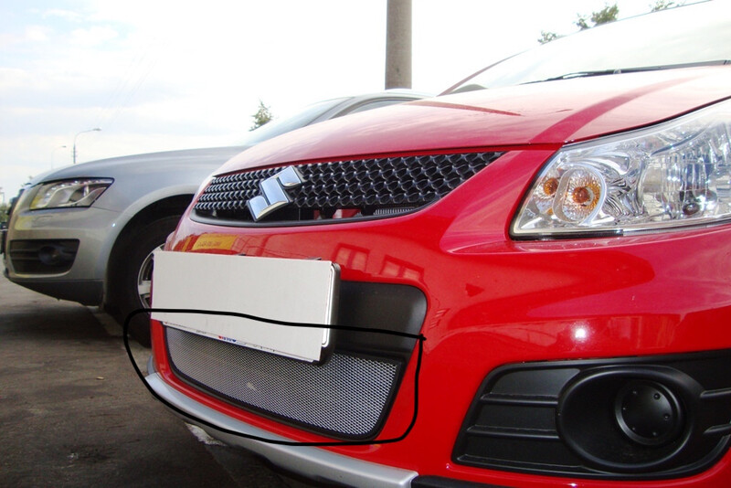 Защитная сетка решетки радиатора Suzuki SX4  2013 хетчбек 1.6 Бензин 