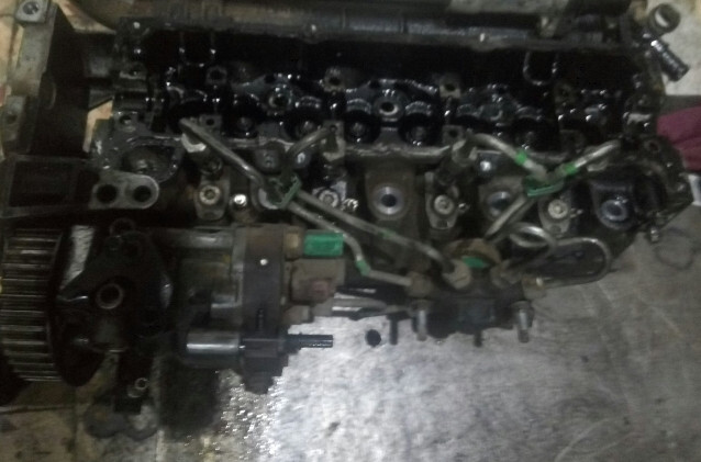 Головка двигателя, вакумник k9k714 Renault Kangoo  2007 универсал 1.5 Дизель Днепр
