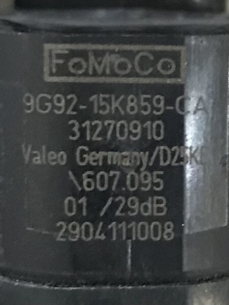 Датчик парктроника передний Volvo XC60  2011 2.4 Дизель 