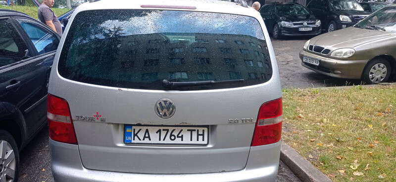 Кришка багажника Volkswagen Touran  2005 універсал 2.0 Дизель Київ