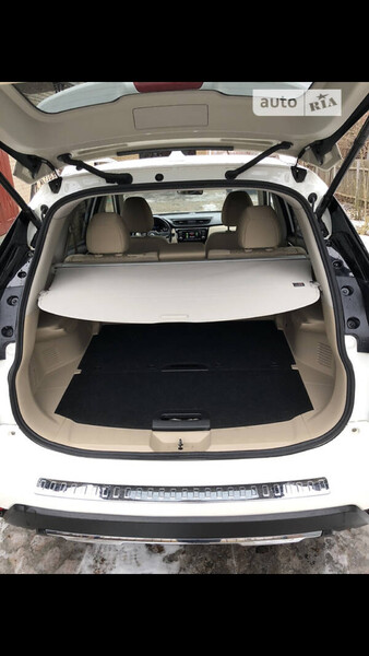 Шторка багажника Nissan Rogue  2018 2.5 Бензин Одесса