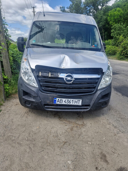 Капот рещітка Opel Movano  2012 2.3 Дизель Могилів-Подільський