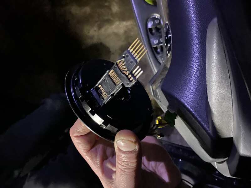 Рулевой шлейф Mercedes E-Class универсал 2004 г.  3.2 л дизель Стрый