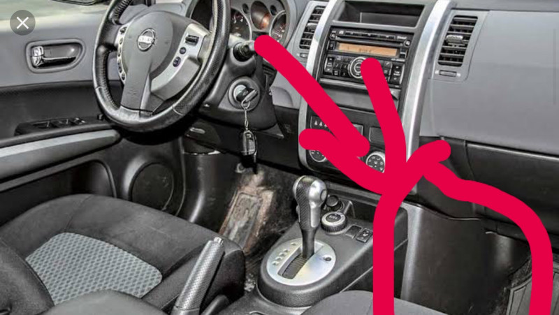 Пластик салона Nissan X-Trail T31 2008 г.  2.0 л дизель Ровно