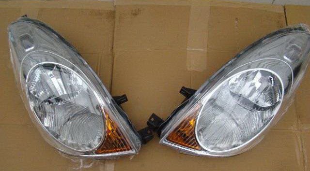 Фары Nissan Note E11 2007 г.  1.6 л бензин Хмельницкий