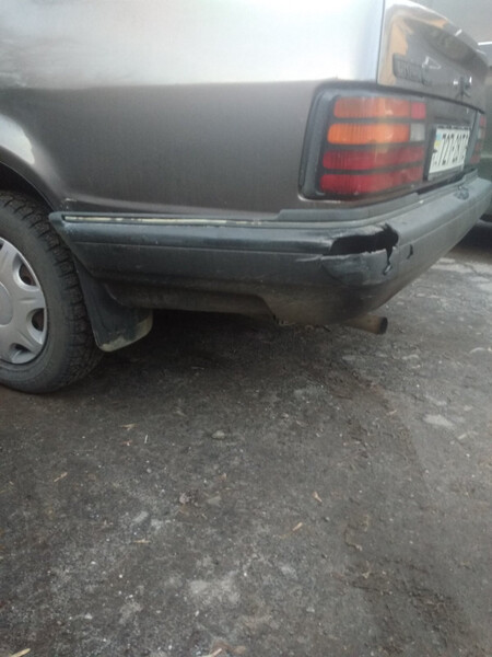 Задний бампер Ford Orion  1987 1.3 Бензин Яворов