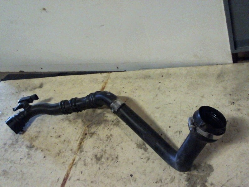 Патрубок воздуховода 8200688708   Renault Kangoo, Renault Logan