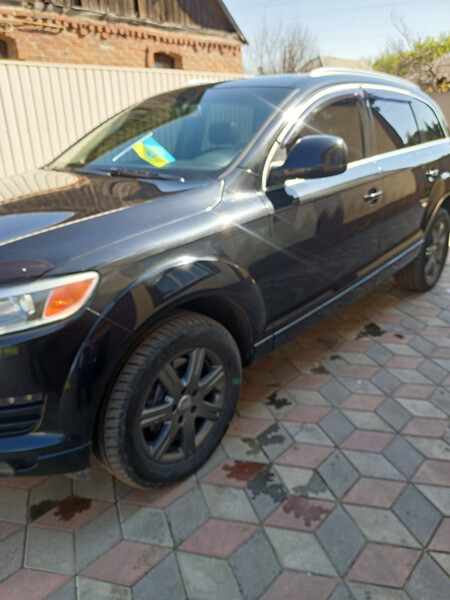 Фара левая Audi Q7  2007 2.2 Бензин 