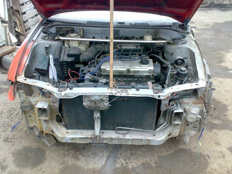 Двигатель Mitsubishi Colt  1993 хэтчбек 1.6 Бензин Одесса