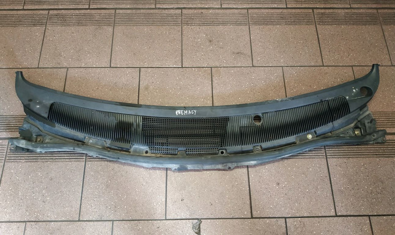 Жабо Mazda Premacy универсал 1999 г.  1.8 л бензин Львов