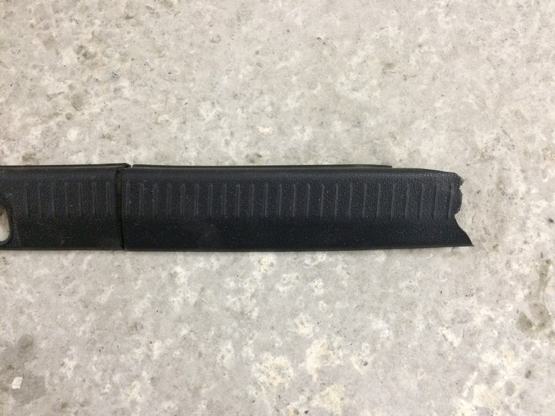 Накладка багажника Nissan Teana J31  2007 2.3 Дизель Белая Церковь