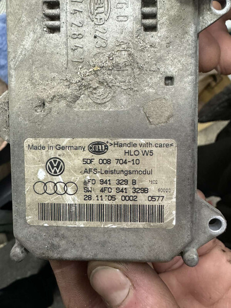 Блок фары Audi A8 D3  2008 2.2 Дизель Хмельницкий