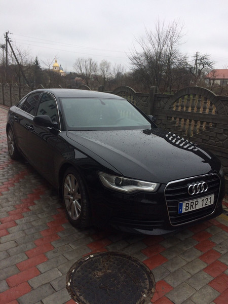 Список Audi A6 C7  2013 2.0 Дизель Луцк