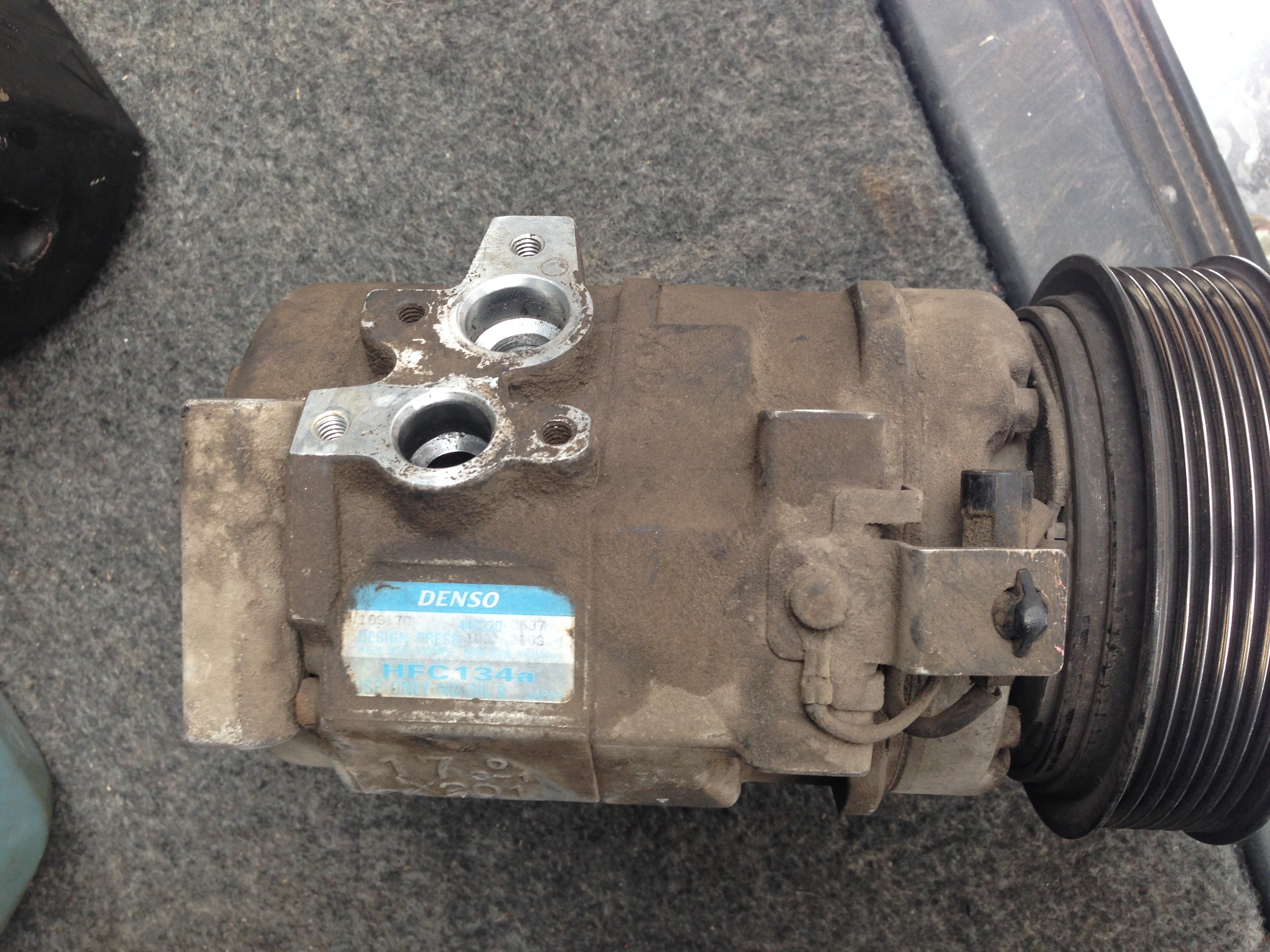 Компрессор MR500877   Mitsubishi Montero, Mitsubishi Pajero, Mitsubishi Pajero Sport, Mitsubishi Pajero Wagon