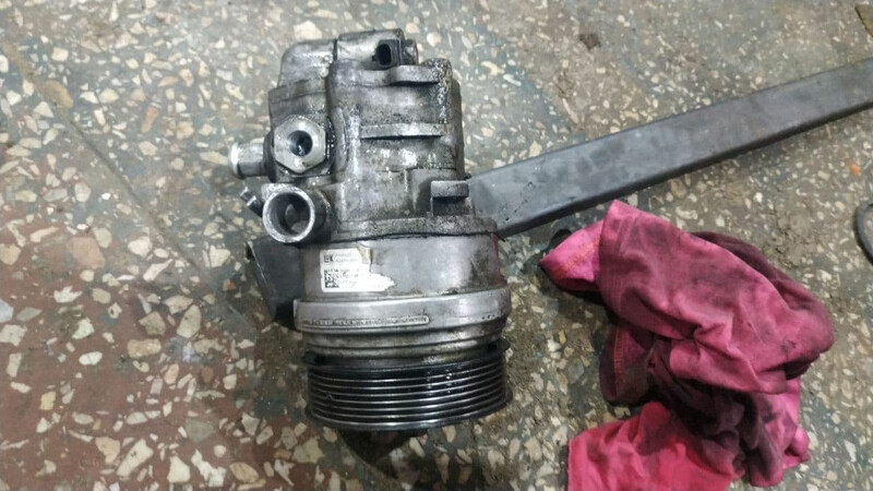 Насос ГУР 67839   BMW X5