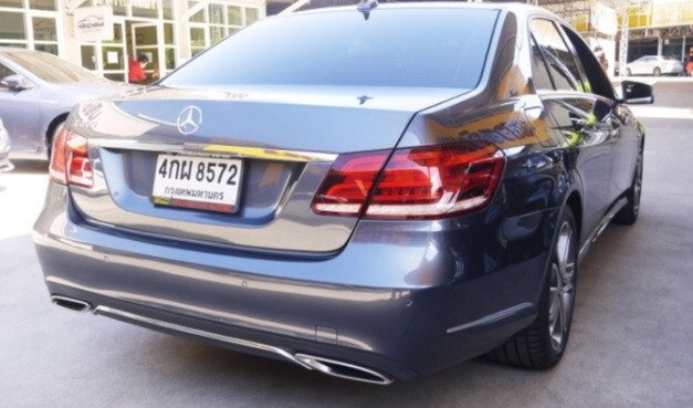 Диффузор заднего бампера amg Mercedes-Benz E-Class  2014 3.5 Бензин Киев