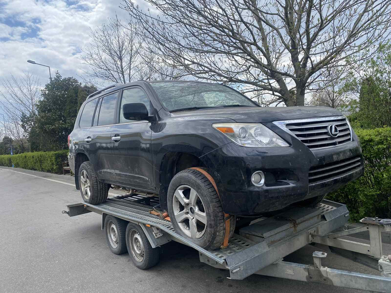 Пороги Lexus LS 570 2009 г.  Ковель