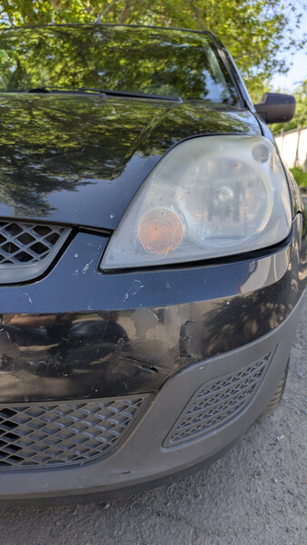 Бампер передний Ford Fiesta MK6  2007 хэтчбек 1.4 Бензин Хмельницкий