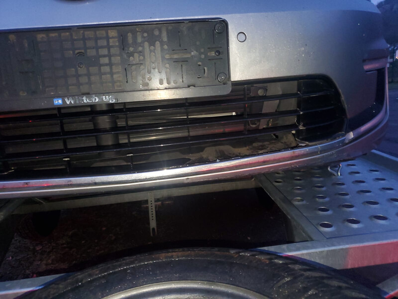 Заглушка переднего бампера 5GE853671FOD   Volkswagen Golf