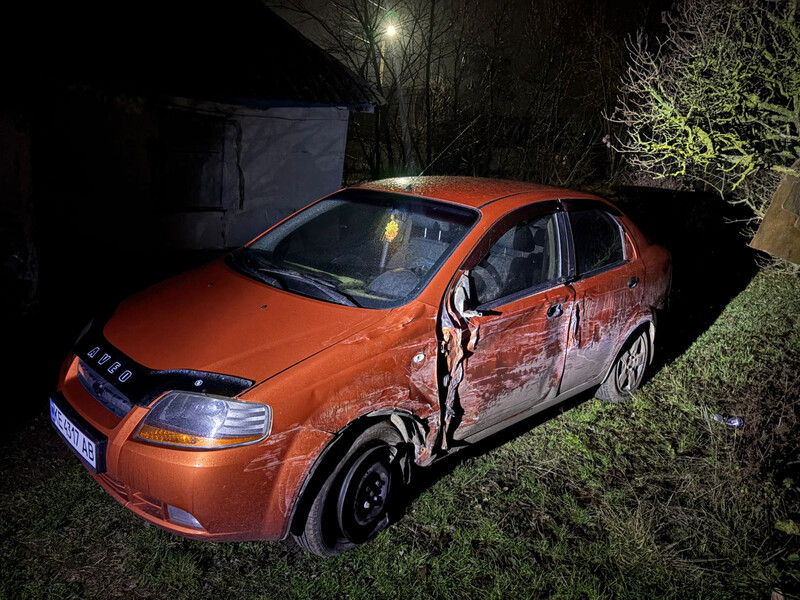 Двери передние левые и задние Chevrolet Aveo  2005 1.5 Бензин 
