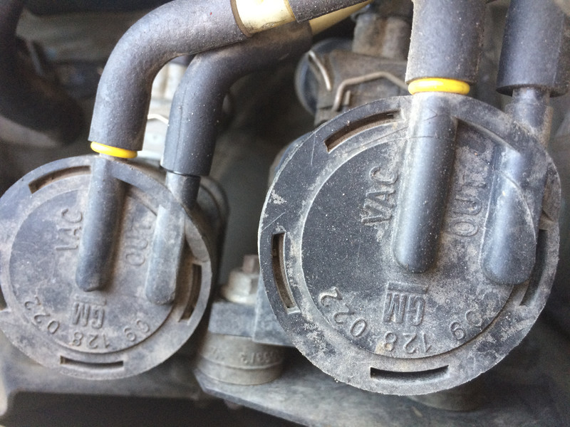 Клапан рециркуляции отработанных газов Opel Vectra B 1998 г.  2.0 л дизель Коростень