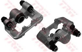 Суппорт задний правый 47730-42050   Toyota RAV4