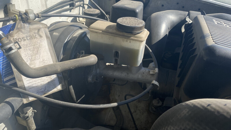 Головний гальмівний циліндр Mazda B-series  1999 Рівне
