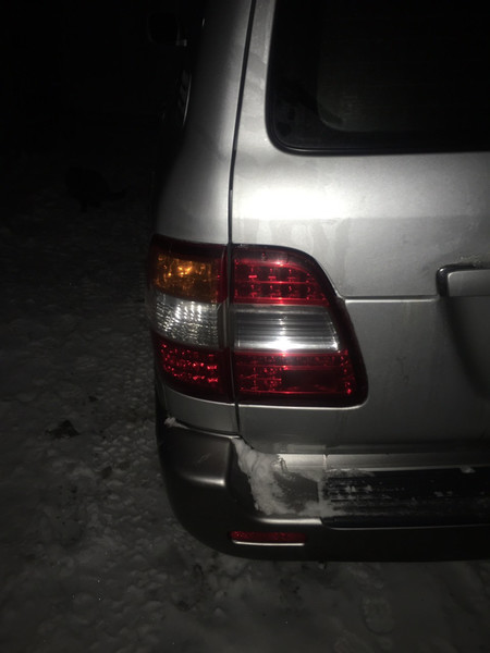 Фонари правые в крыло и в крышку Toyota Land Cruiser 100  2006 4.7 Бензин Ровно