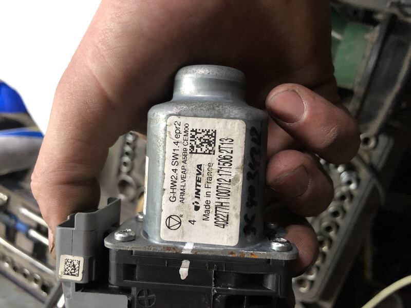 Моторчик стеклоподъемника Citroen C4 хэтчбек 2012 г.  1.6 л дизель Ровно