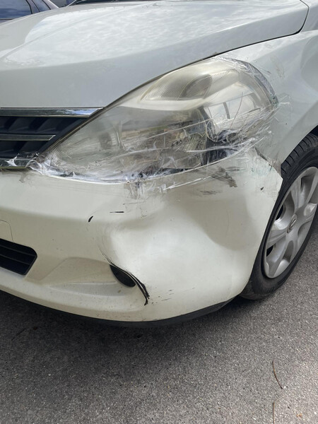 Левая фара арабка Nissan Tiida C11  2009 1.6 Бензин 