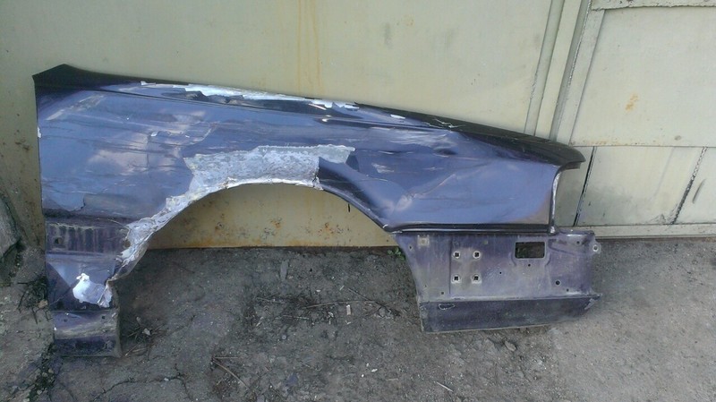 Крыло R Audi 100 1990 р.  2.3 л бензин Хмельницький