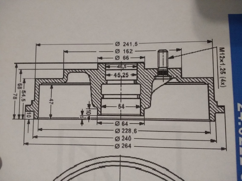 Тормозной барабан 43203-09Е00   Nissan Bluebird