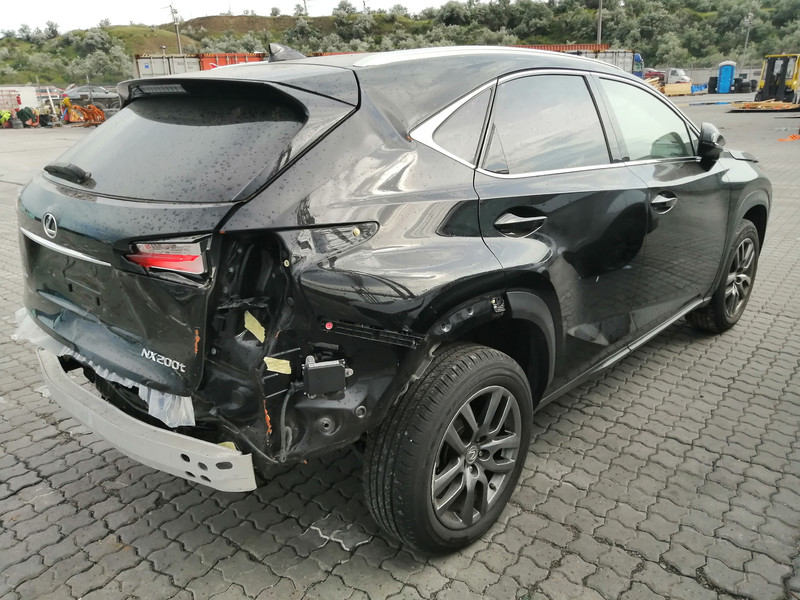 Стоп задний правый Lexus NX 200Т 2016 г.  2.0 л бензин Киев