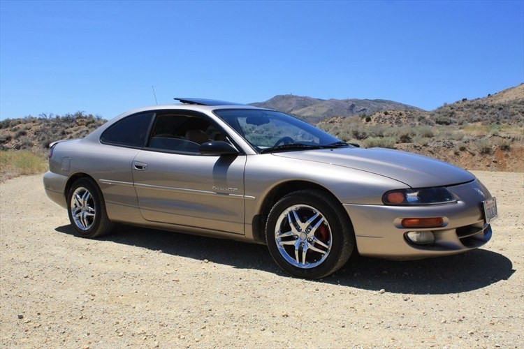 Бампер передний Dodge Avenger  1997 купе 2.0 Бензин Сумы