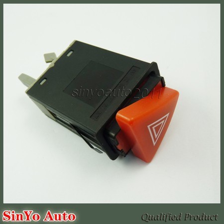 Вимикач аварійної сигналізації Skoda Octavia 2007 р.  1.8 л бензин Запоріжжя