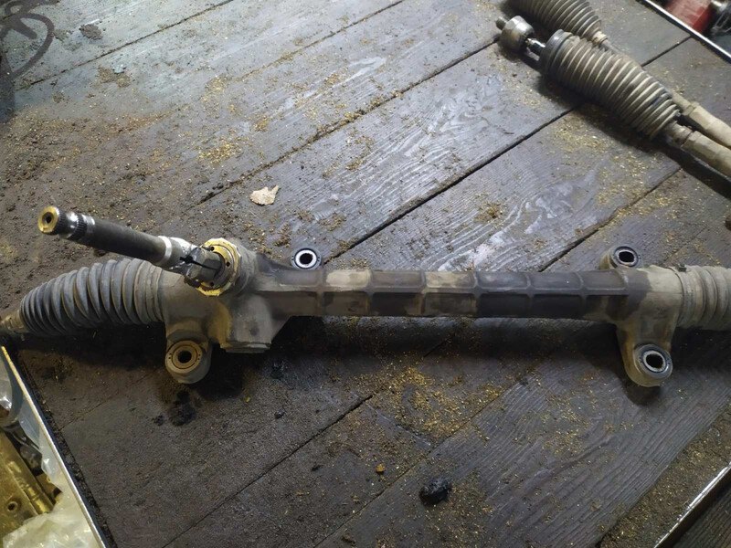 Рульова рейка механічна Toyota Prius 20  2008 хетчбек 1.5 Гибрид 