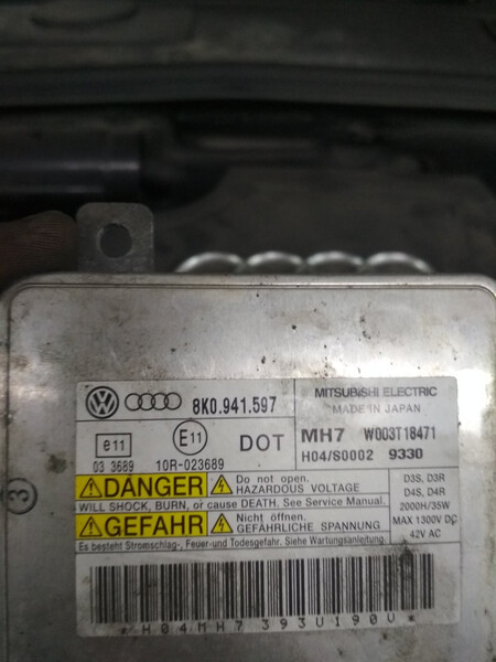 Блок керування ксеноном Audi A6 C6  2009 2.0 Дизель 