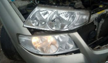 Фары Nissan Almera Classic  2008 1.6 Бензин Киев