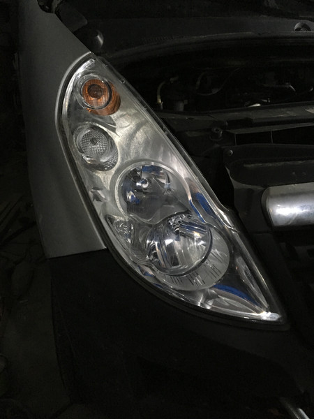 Фара ліва Opel Movano  2012 2.3 Дизель 