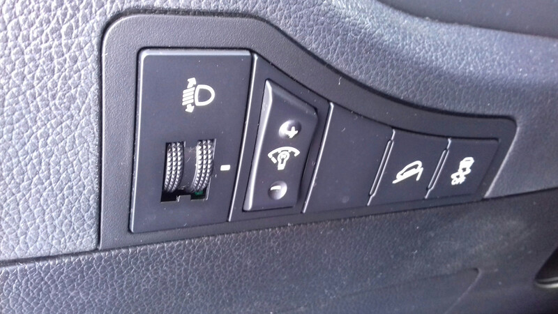 Кнопка электро корректора фар Kia Sportage 3  2011 универсал 2.0 Дизель Мелитополь