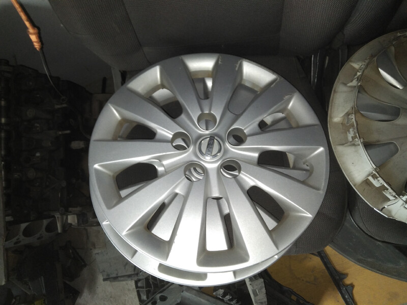 Ковпаки на диски Nissan Leaf  2015 хетчбек 11.0 Электро 