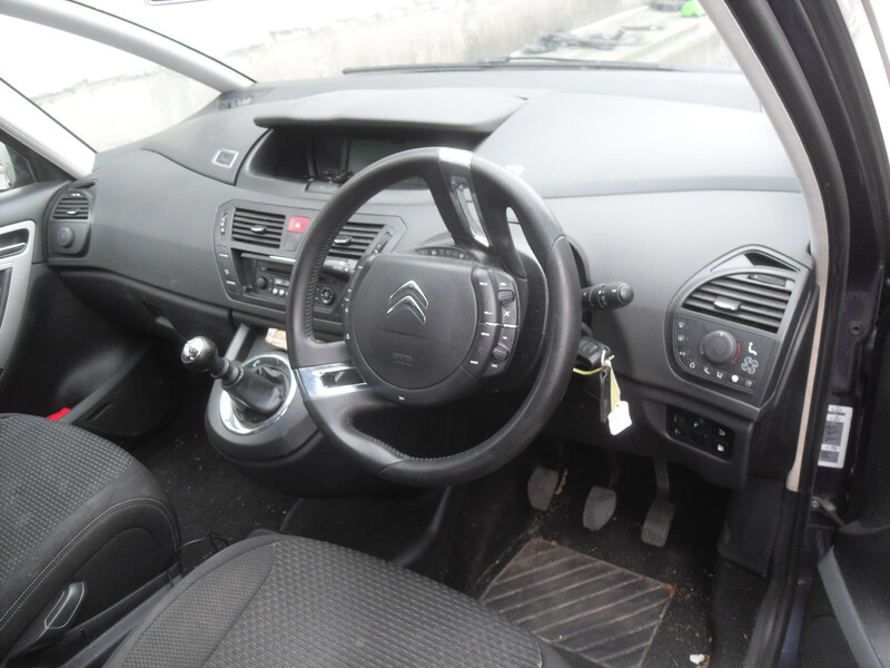 Торпеда в сборе без дисплея Citroen C4 Picasso  2011 хэтчбек 1.6 Дизель 