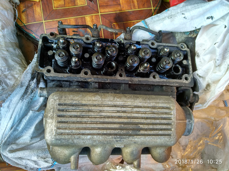 Головка двигателя 607077   Opel Kadett