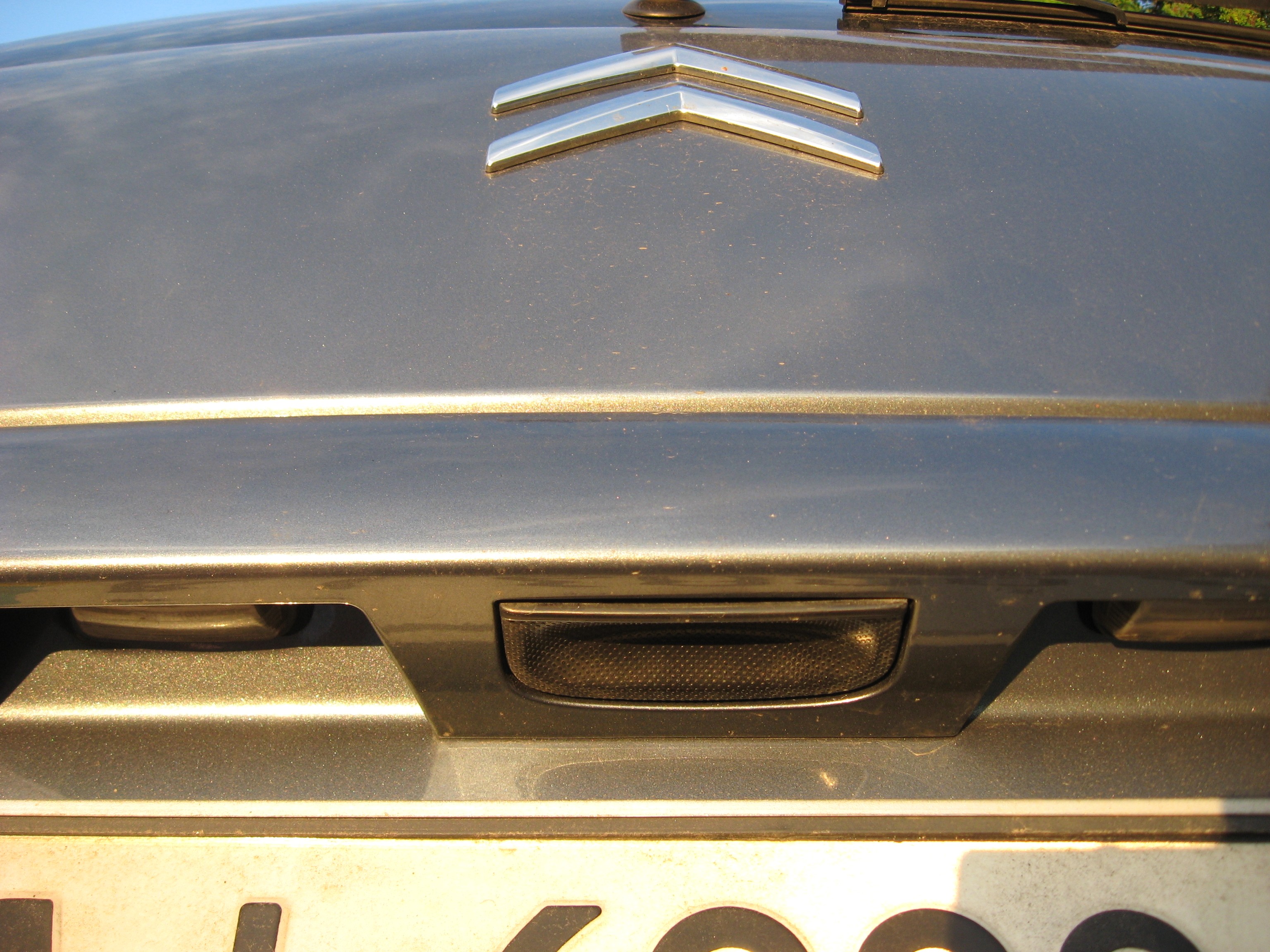 Кнопка открытия замка двери багажника Citroen Grand C4 Picasso HDI 2007 1.6 Дизель Чернигов