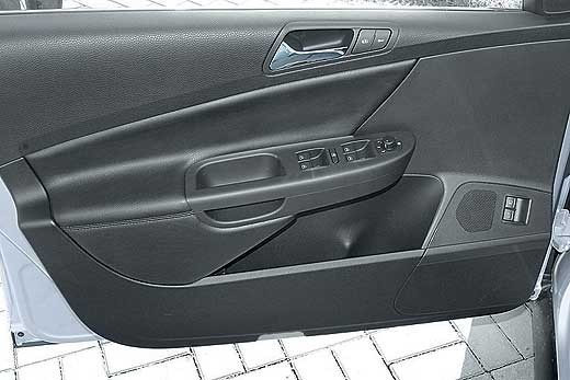 Карта двери водителя Volkswagen Passat B6  2007 2.0 Бензин Киев