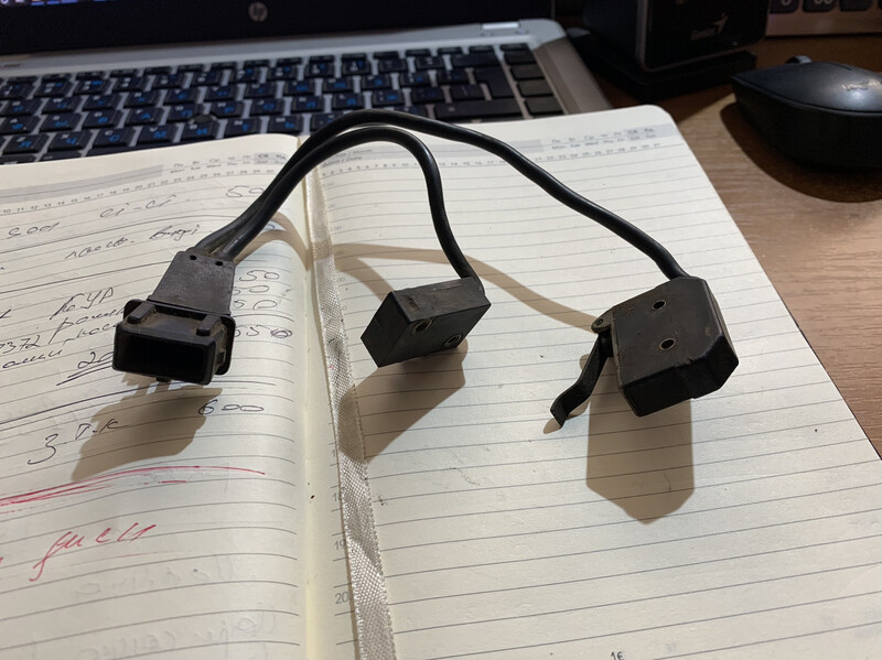 Потенціометр 051133093A   Volkswagen Passat