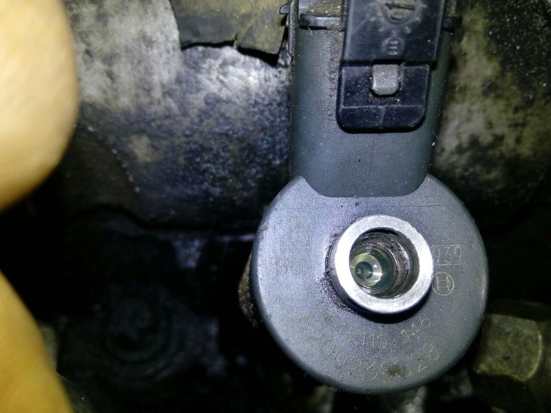 Дизельная форсунка 0 445 110 146   Nissan Kubistar, Nissan Primastar, Opel Vivaro, Renault Trafic