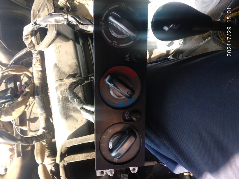 Блок регулировки печки Nissan X-Trail T30  2005 2.5 Бензин 